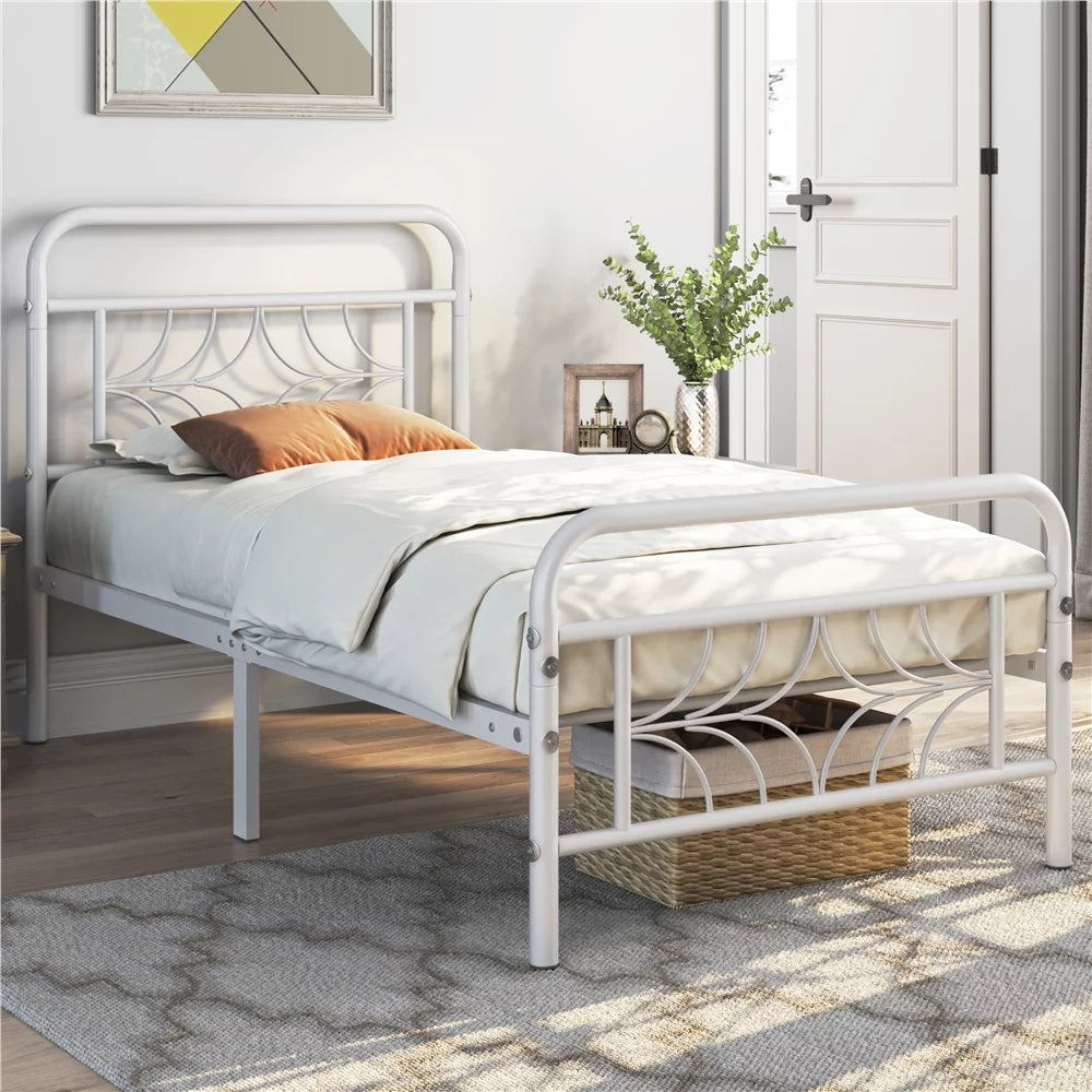Black Full Size Metal Bed with Headboard and Footboard O74298