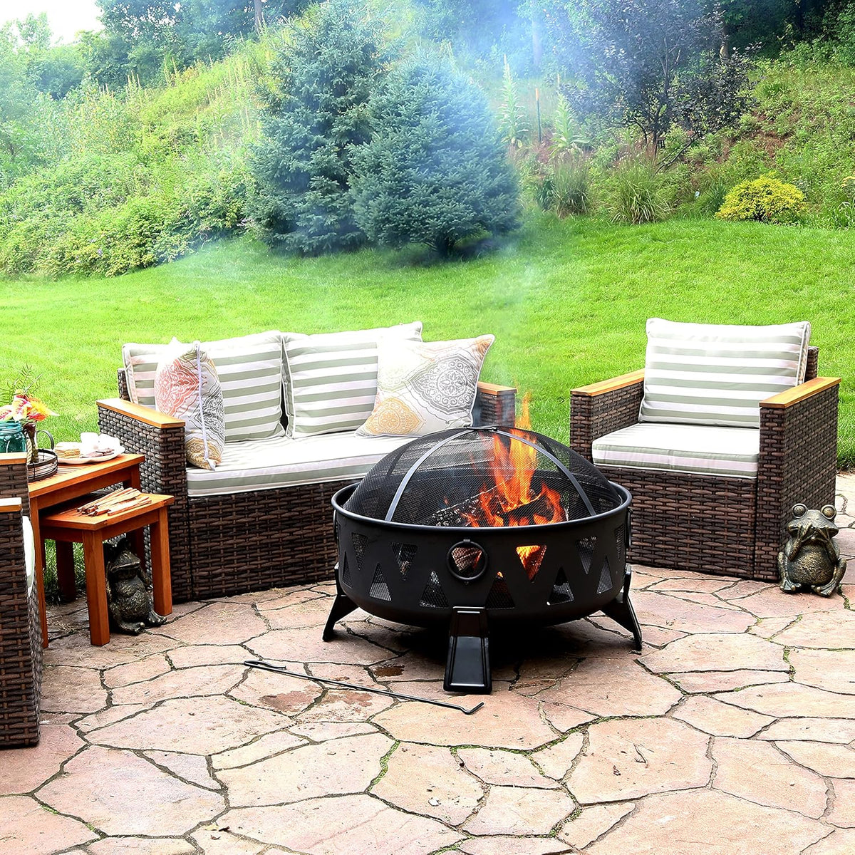 25-Inch Steel Wood-Burning Fire Pit with Poker and Spark Screen H8543