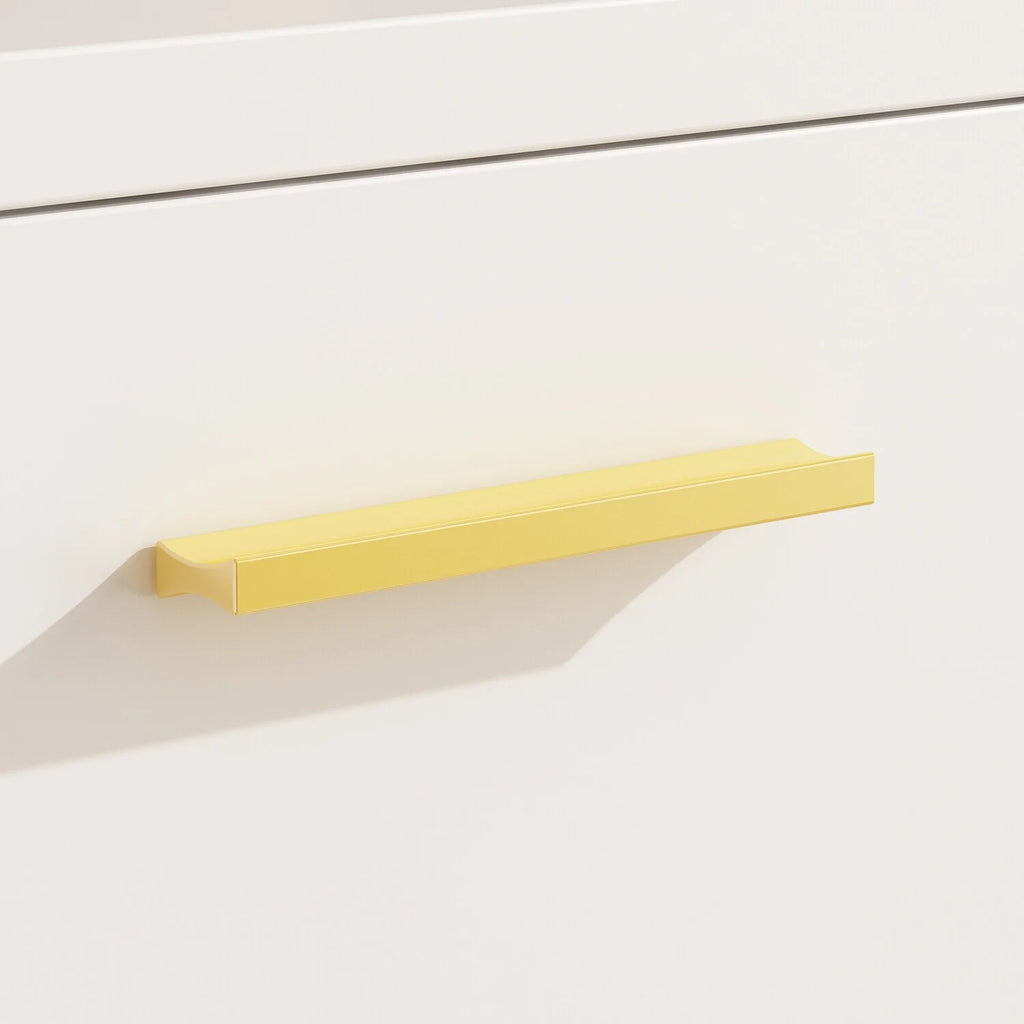 White 6 Drawer Dresser C670946