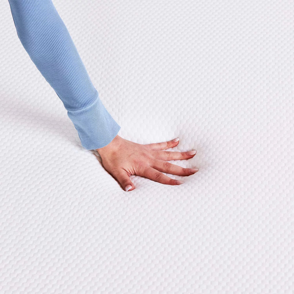 Queen Memory Foam Mattress E5352