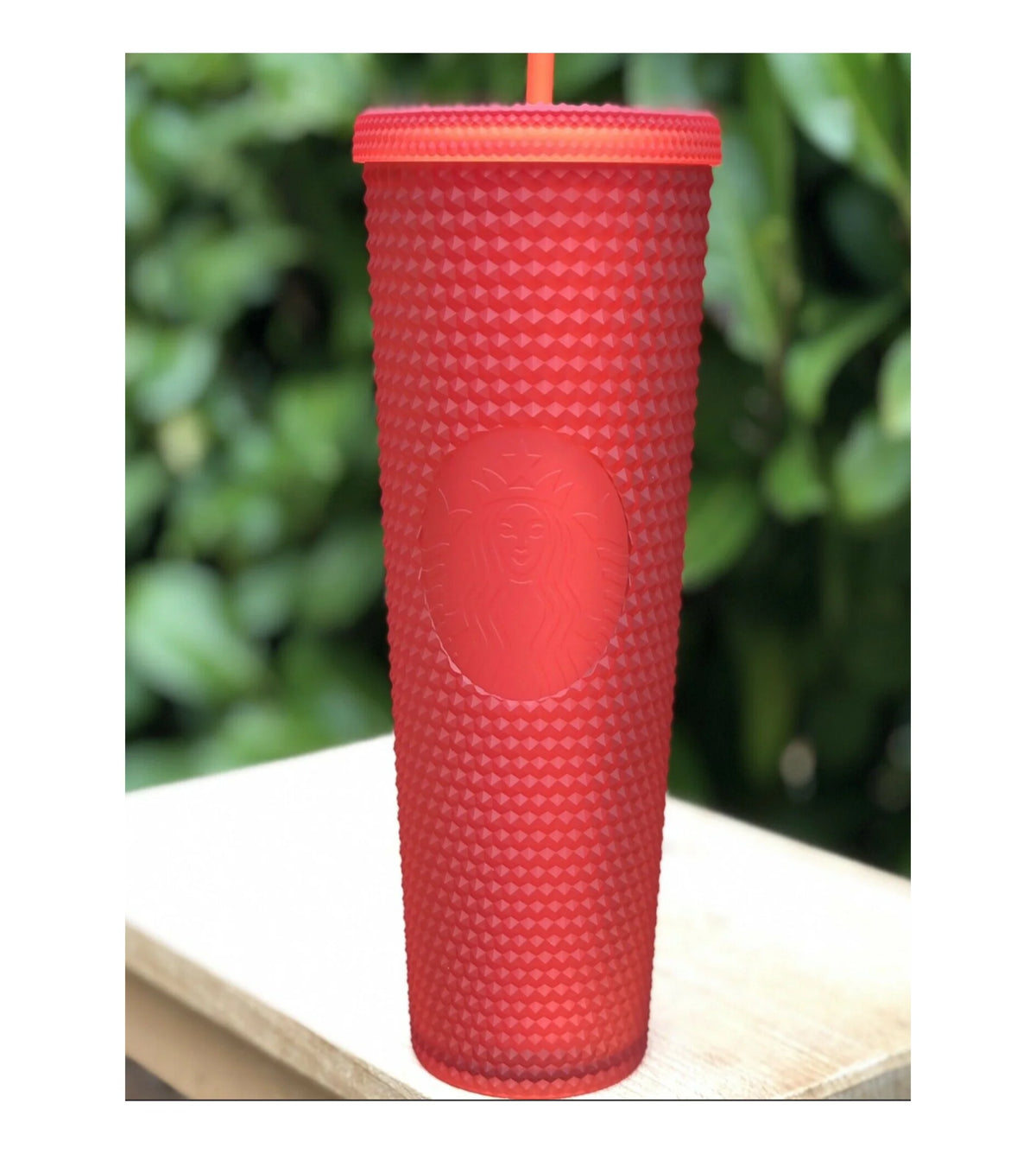 Red Studded Tumbler with Straw O6003