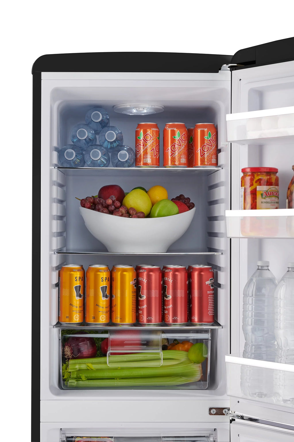 7 cu. ft. Retro Refrigerator with Bottom Freezer P662