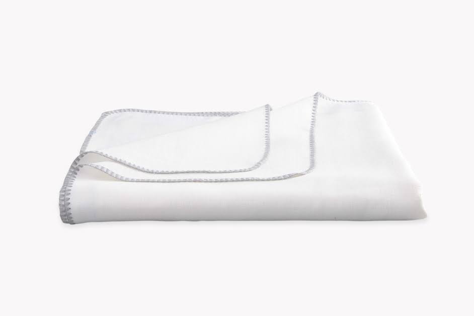 White Linen Tablecloth G1766