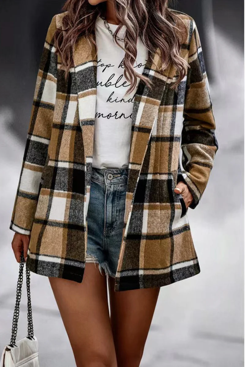 Plaid Patchwork Turndown Collar Outerwear D318