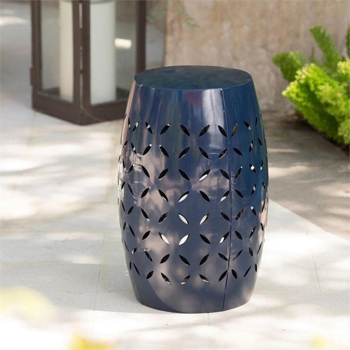 12" Iron Outdoor Side Table Q268274