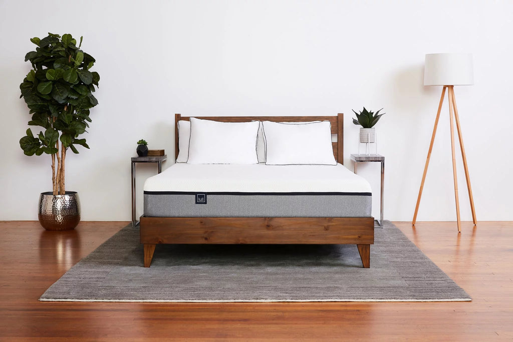 Queen Memory Foam Mattress E5352