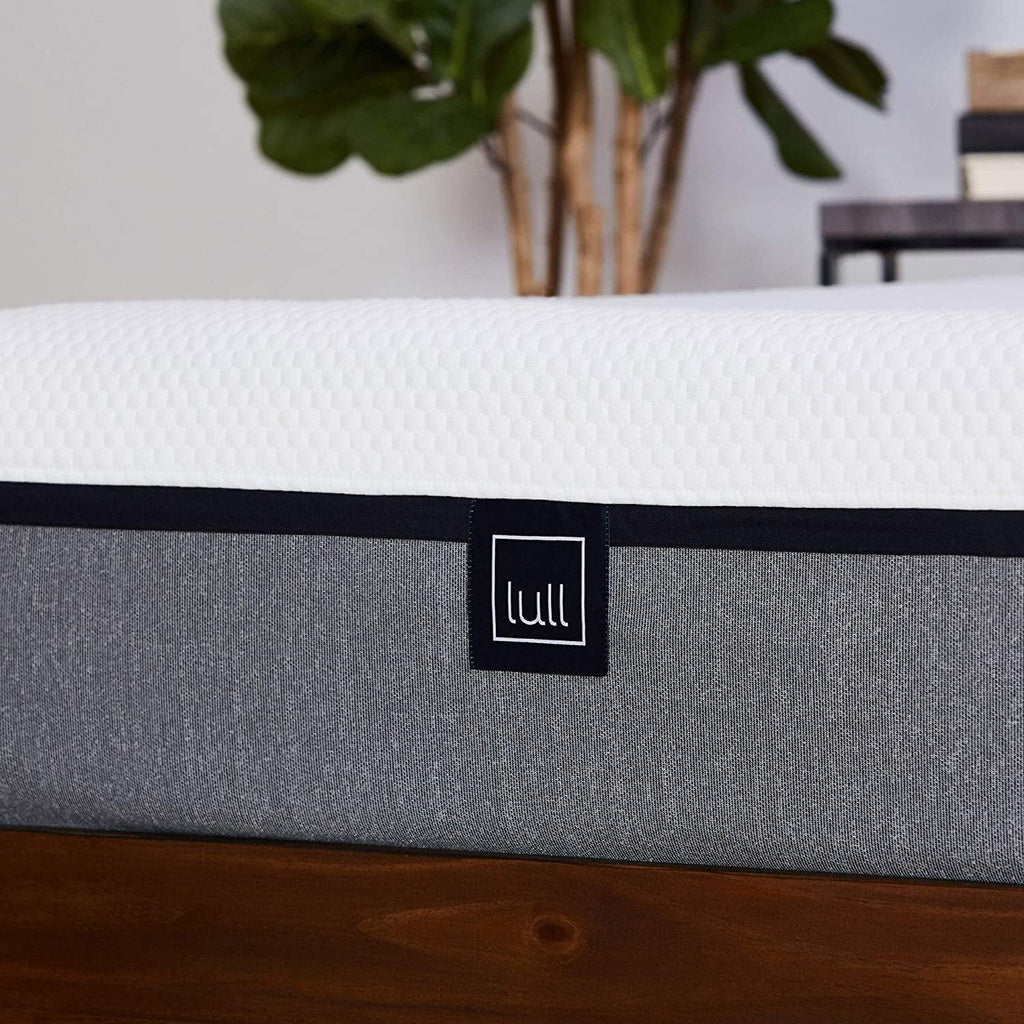 Queen Memory Foam Mattress E5352