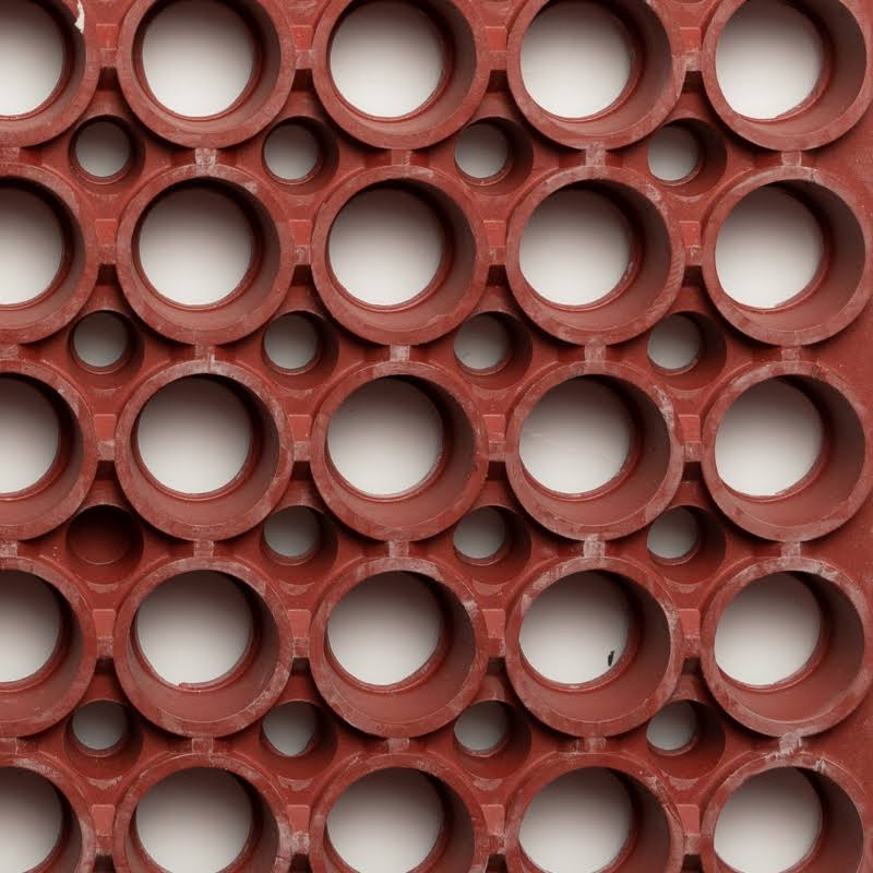 Red Drainage Mat U9429