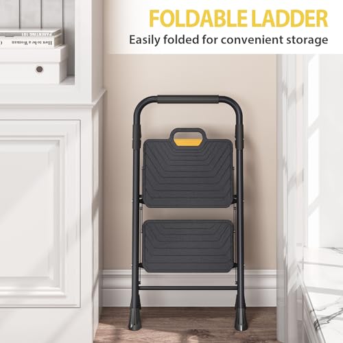 4 Step Steel Step Stool with Handrail, Black R780792